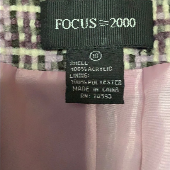 Gorgeous jacket - Picture 3 of 5